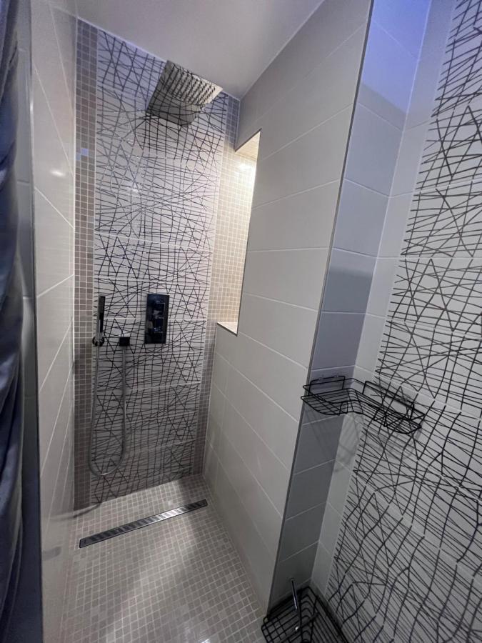 Omarais Guest House Paris Ngoại thất bức ảnh